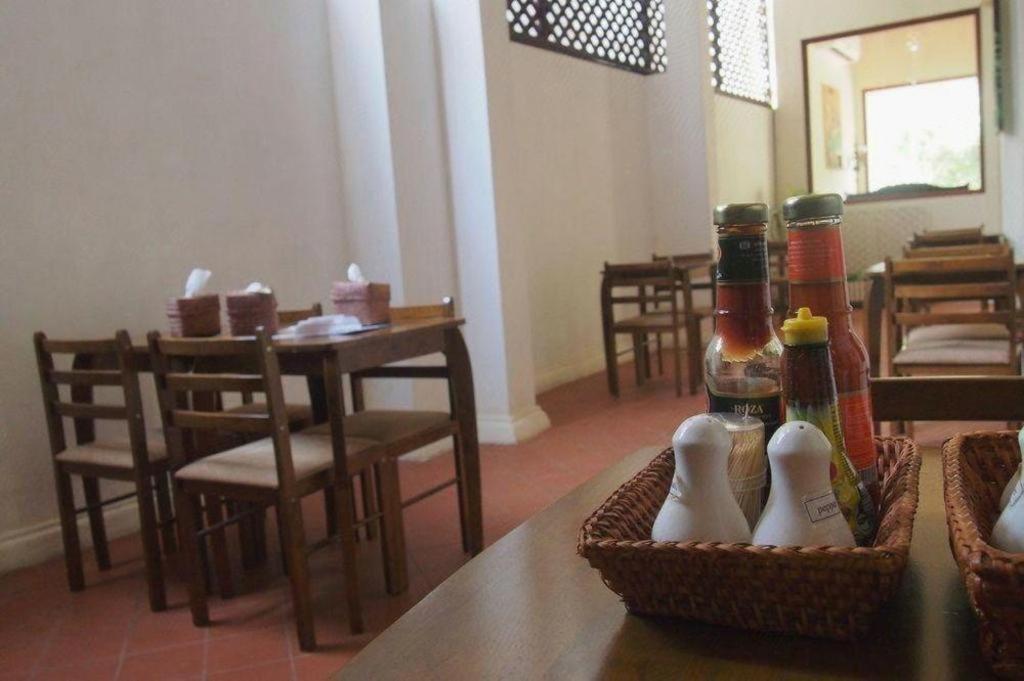 Le Luxe Boutique Hotel Vientiane Exterior photo