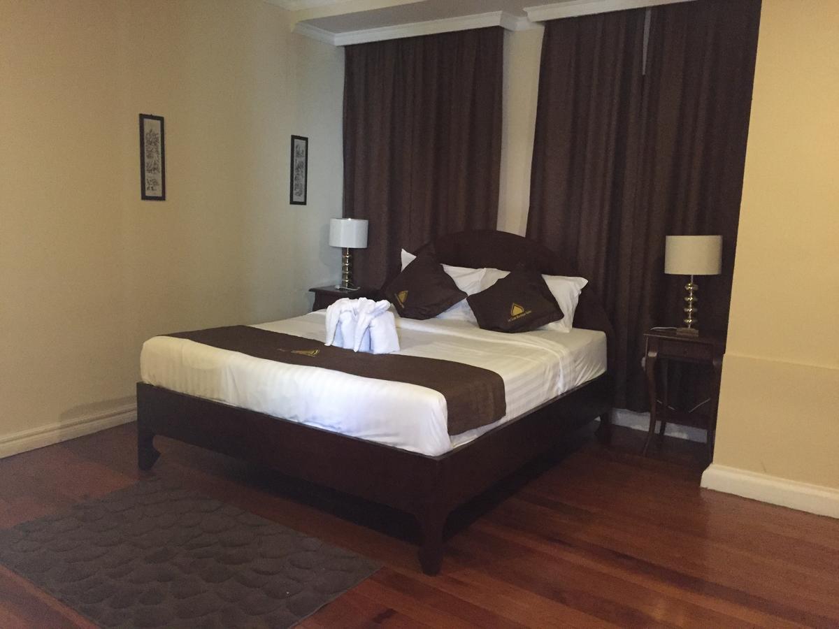 Le Luxe Boutique Hotel Vientiane Exterior photo